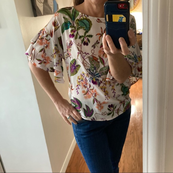 H&M Dragonfly and Floral Frog ruffle short sleeve top sz 6 - Picture 1 of 13